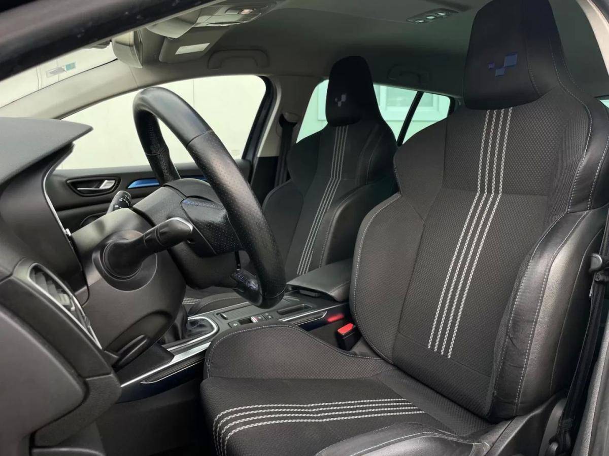 renault-megane-sport-tourer-2016-diesel-1461cc