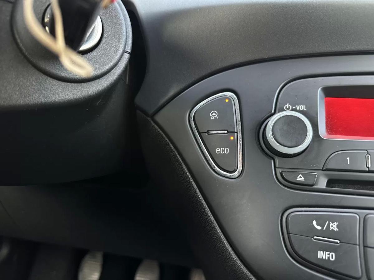 opel-corsa-2017-diesel-1248cc