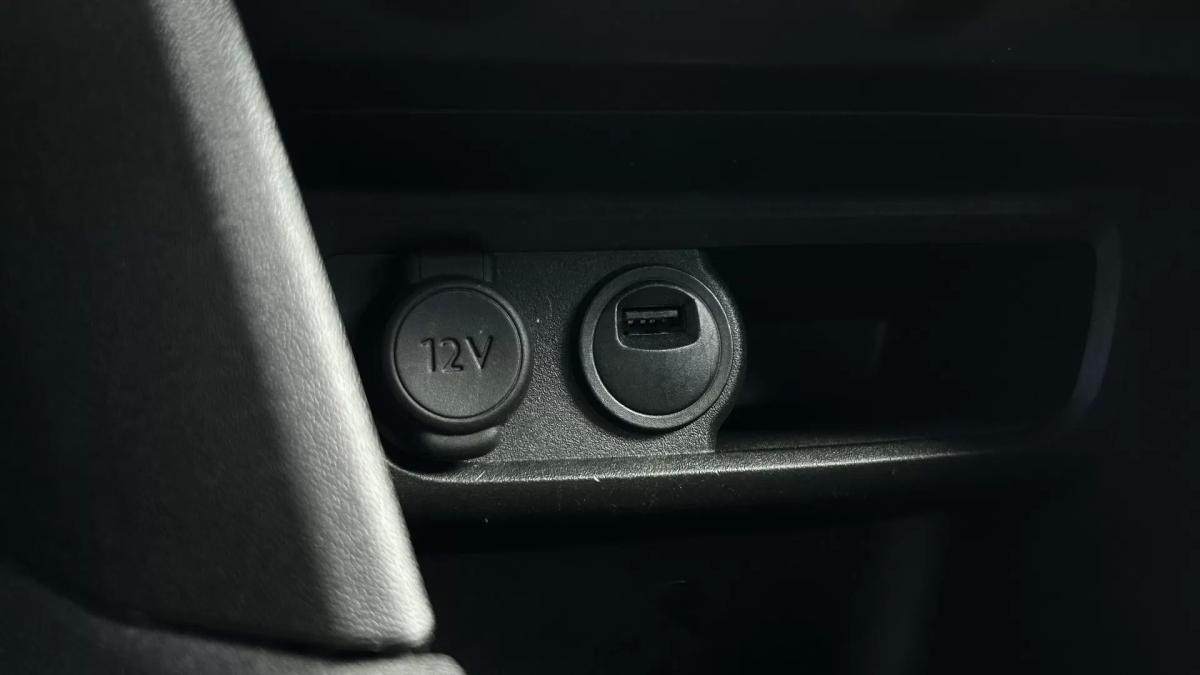 peugeot-208-2019-gasolina-1199cc