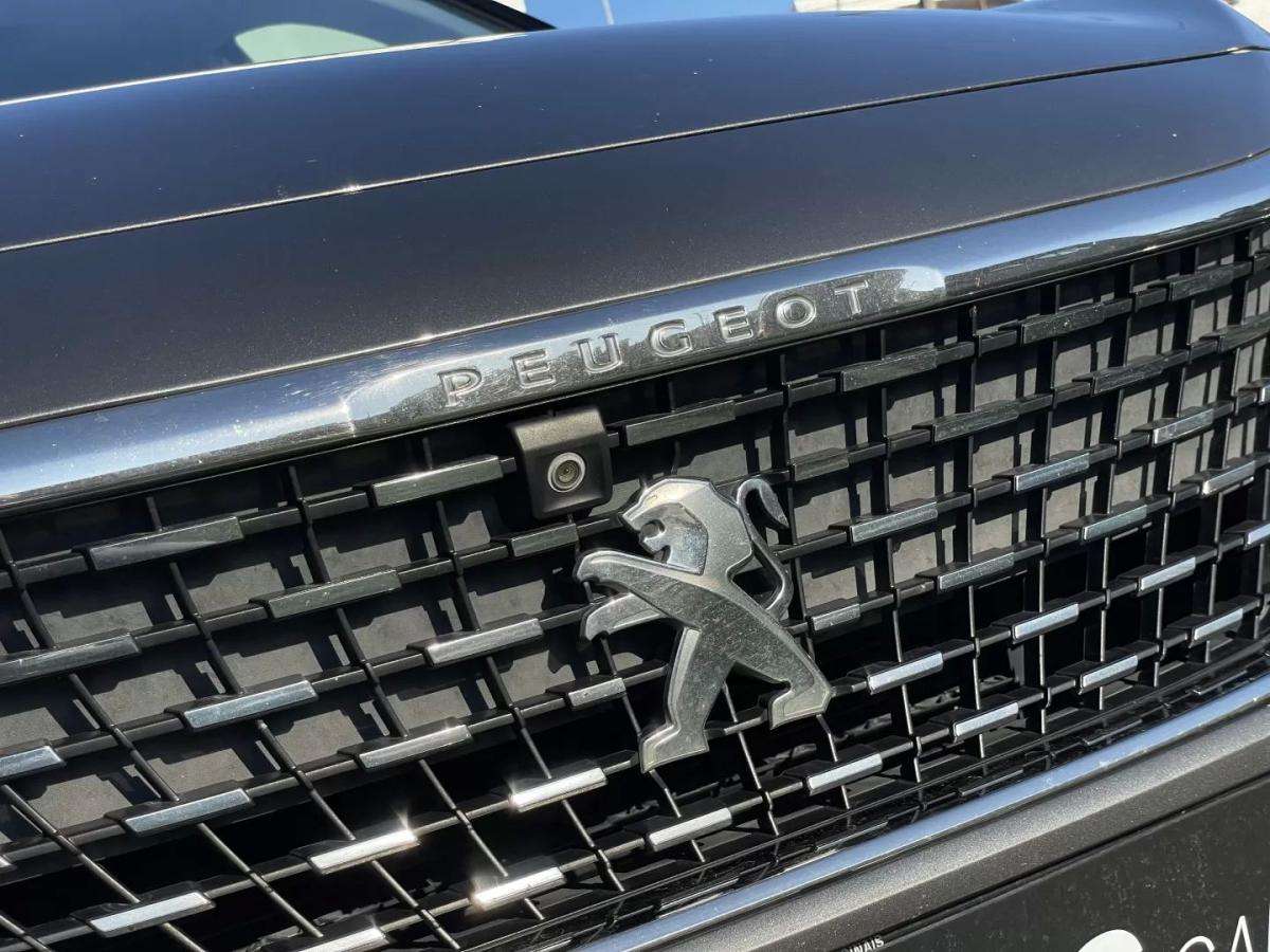 peugeot-5008-2019-diesel-1499cc