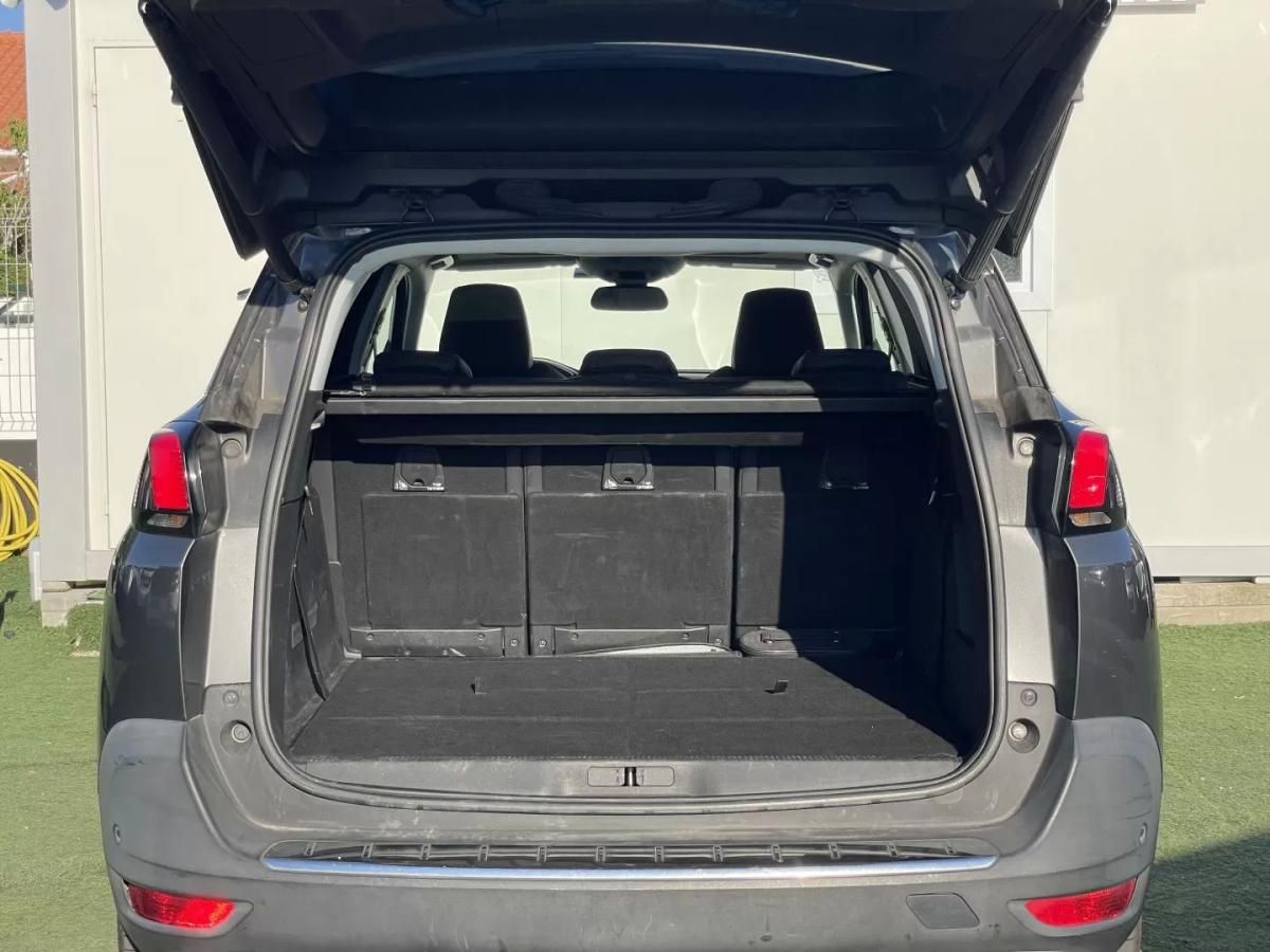 peugeot-5008-2019-diesel-1499cc