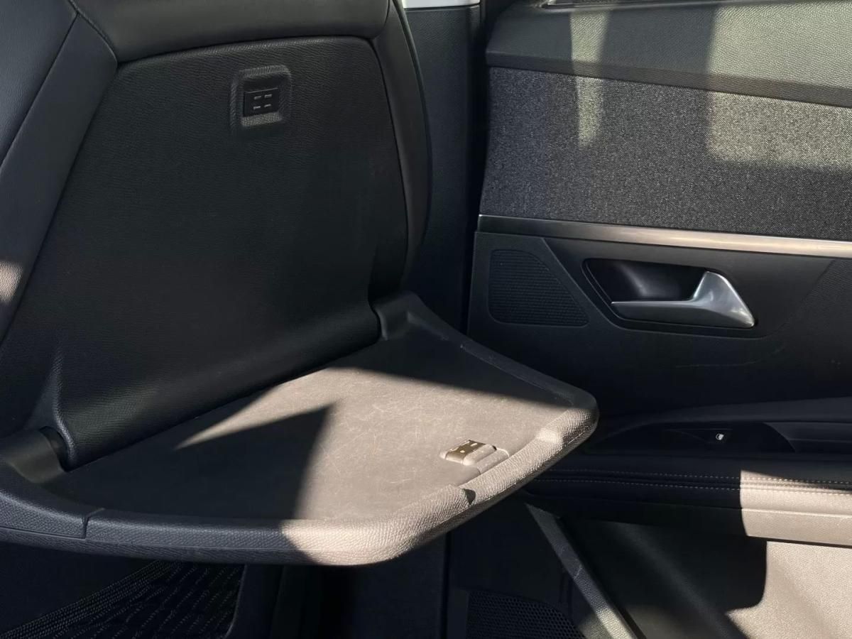 peugeot-5008-2019-diesel-1499cc