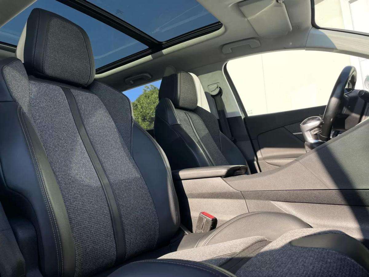 peugeot-5008-2019-diesel-1499cc