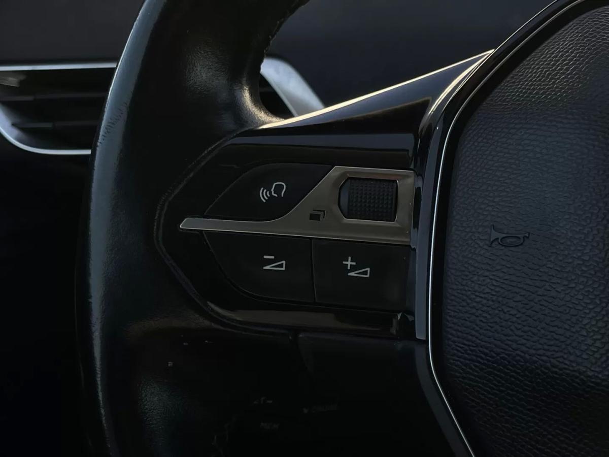 peugeot-5008-2019-diesel-1499cc