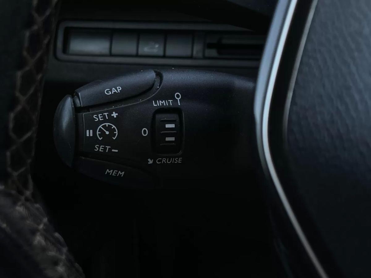 peugeot-5008-2019-diesel-1499cc