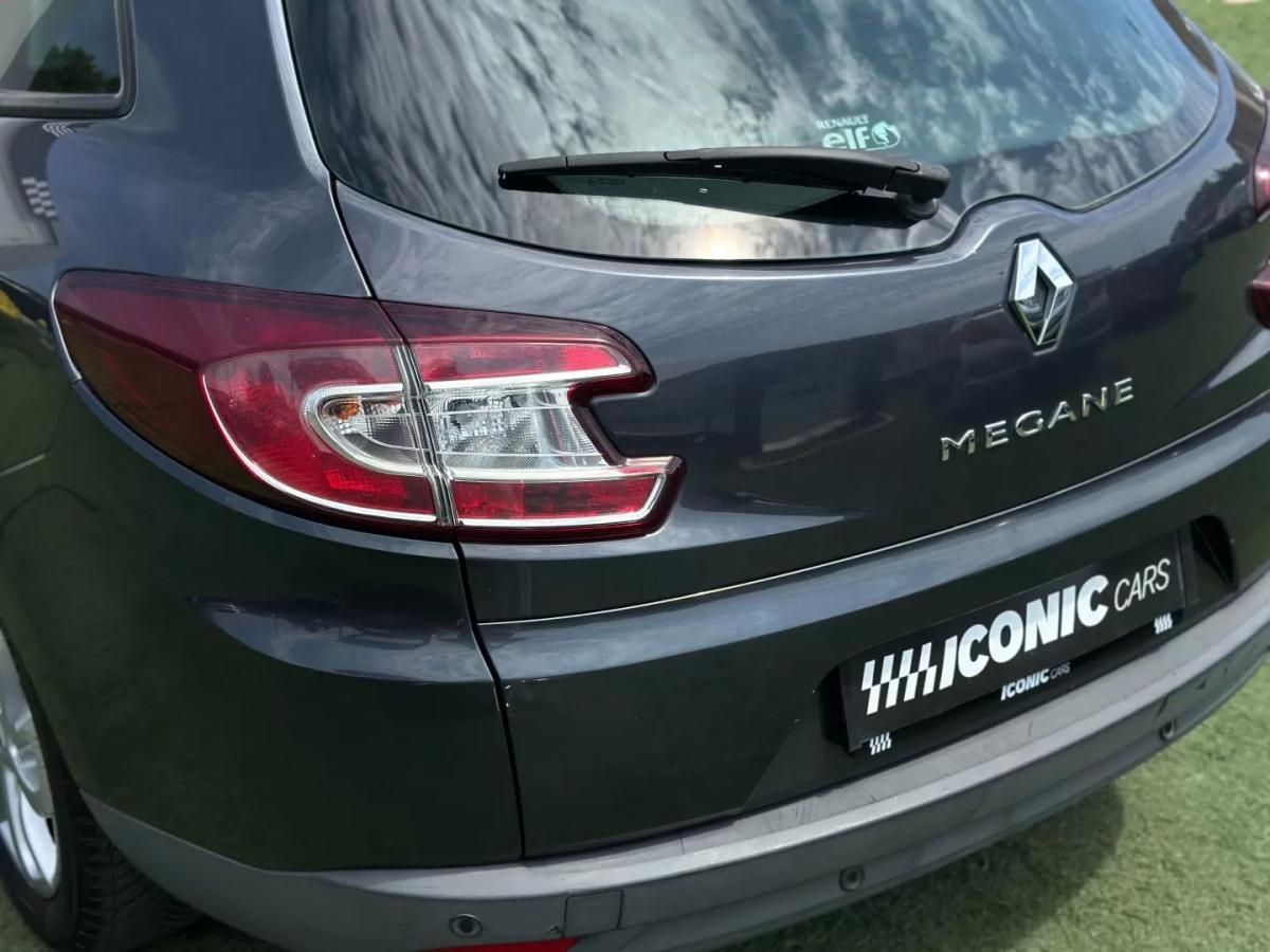 renault-megane-sport-tourer-2015-diesel-1461cc