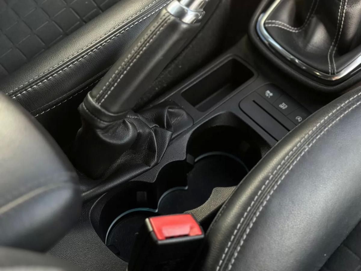 ford-fiesta-2018-gasolina-998cc