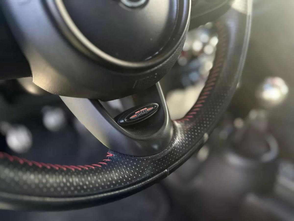mini-cooper-d-2019-diesel-1496cc