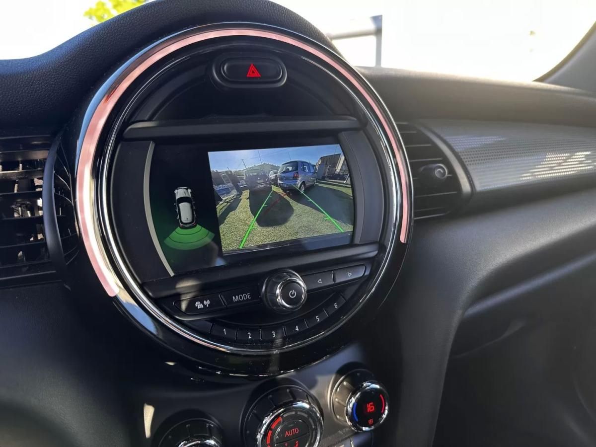 mini-cooper-d-2019-diesel-1496cc