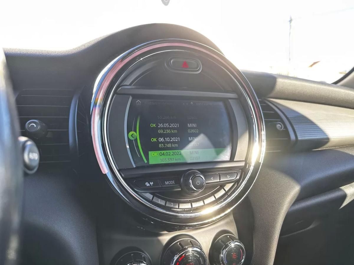 mini-cooper-d-2019-diesel-1496cc