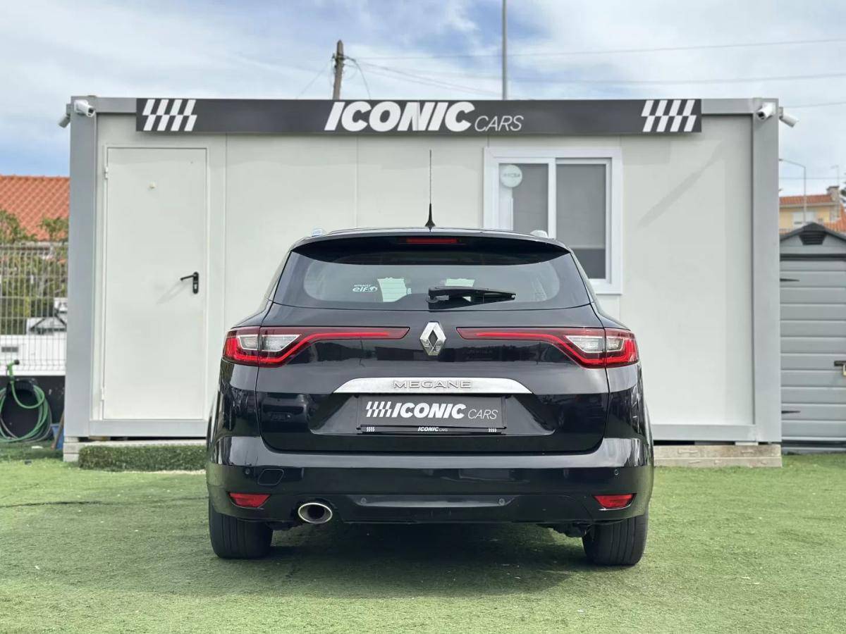 renault-megane-sport-tourer-2017-diesel-1461cc