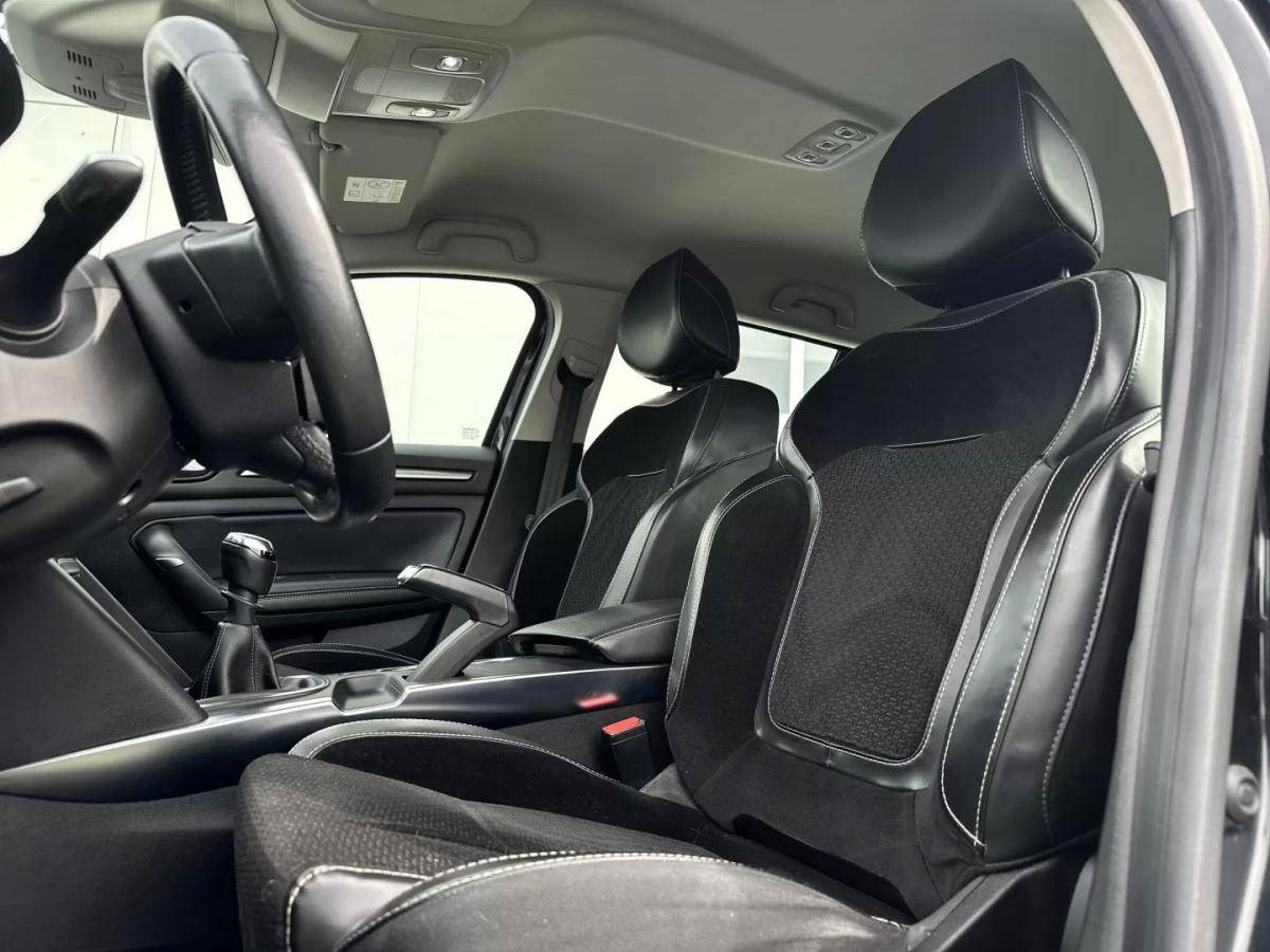 renault-megane-sport-tourer-2017-diesel-1461cc