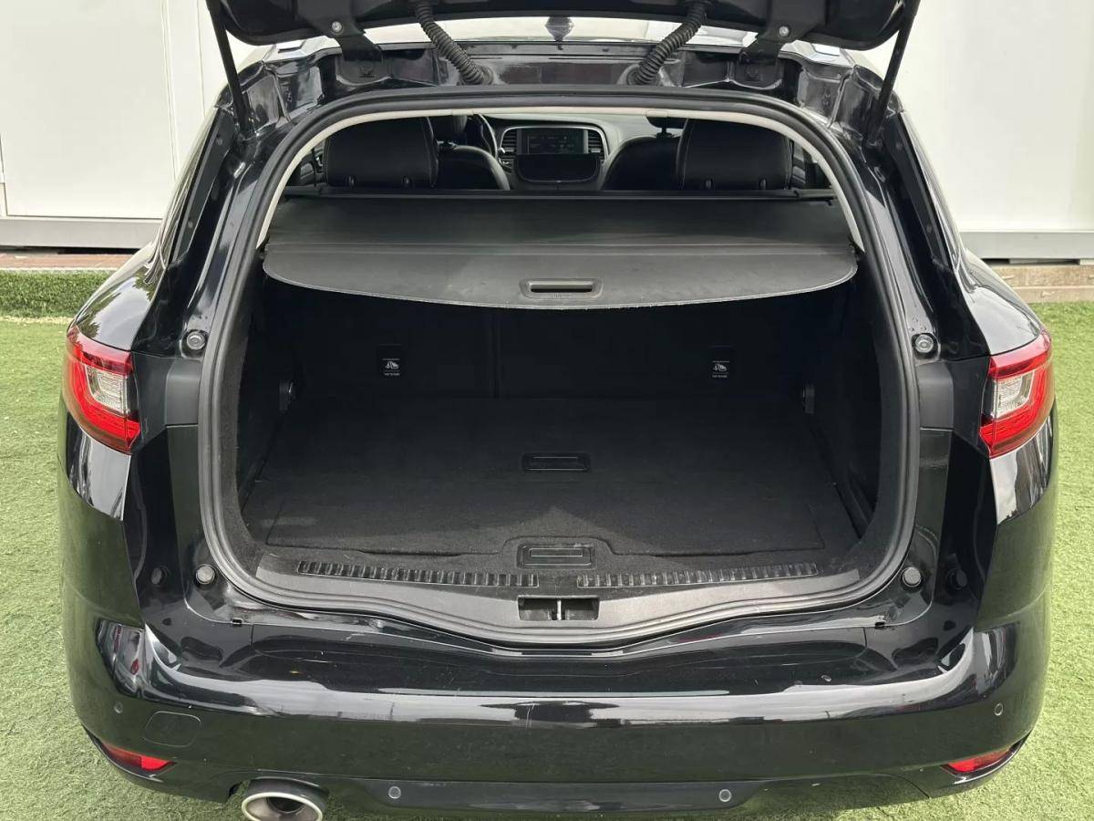 renault-megane-sport-tourer-2017-diesel-1461cc