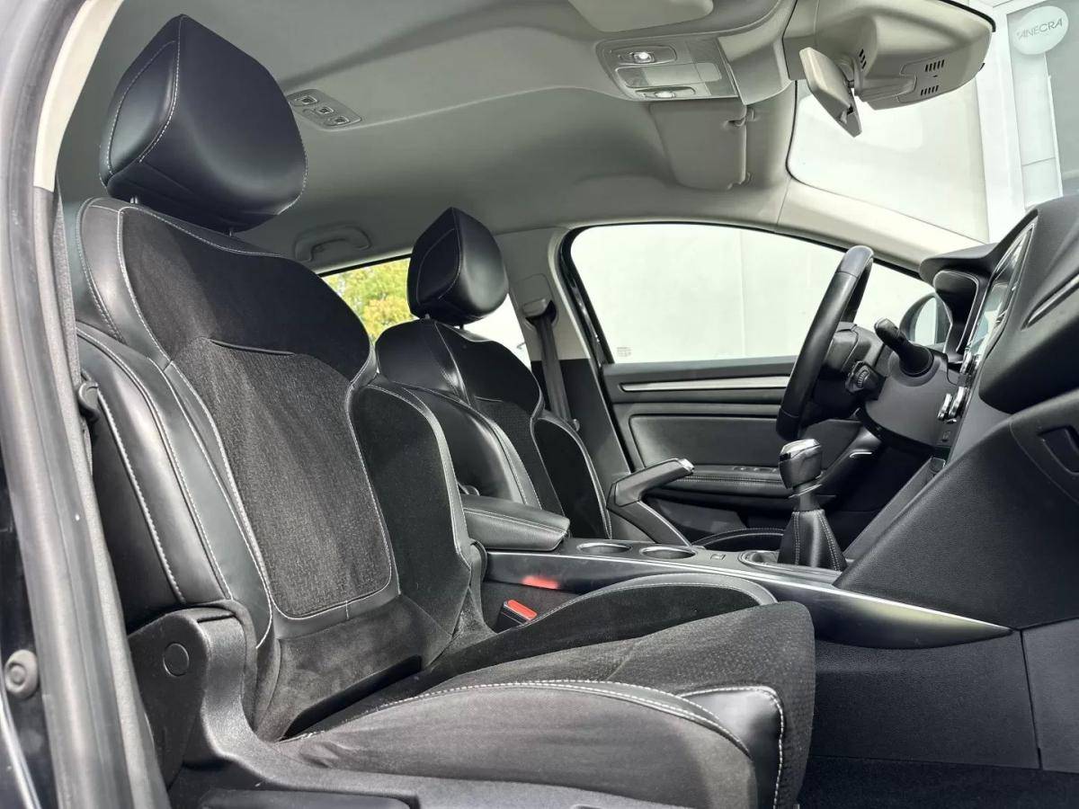 renault-megane-sport-tourer-2017-diesel-1461cc