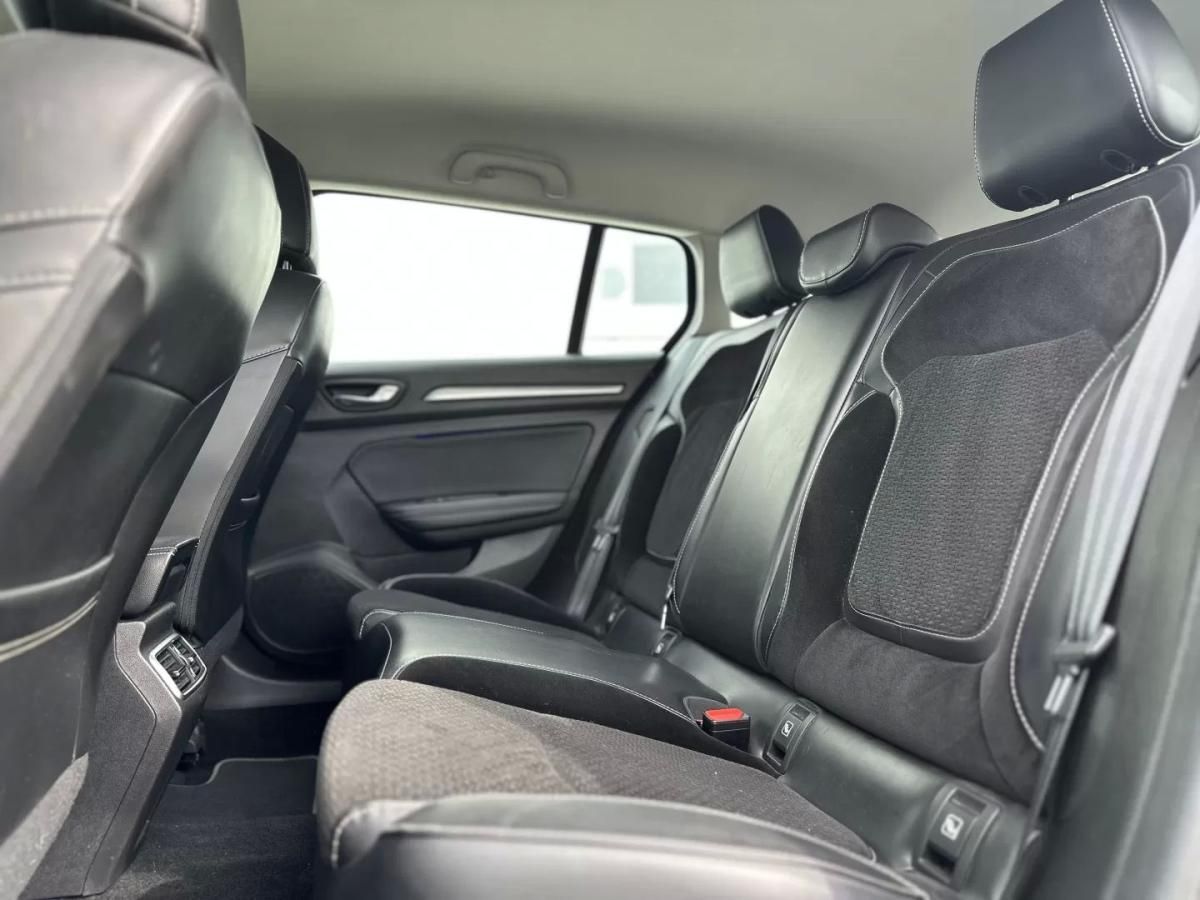 renault-megane-sport-tourer-2017-diesel-1461cc