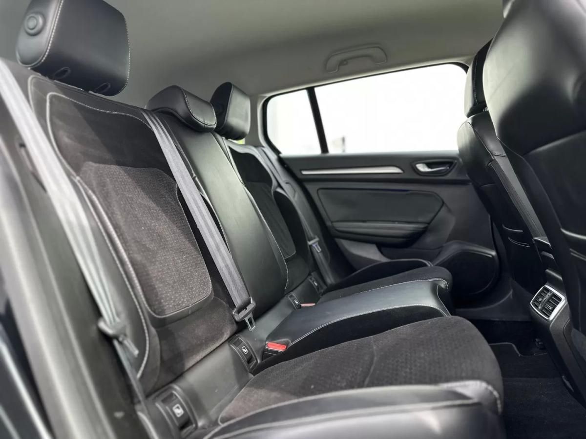 renault-megane-sport-tourer-2017-diesel-1461cc