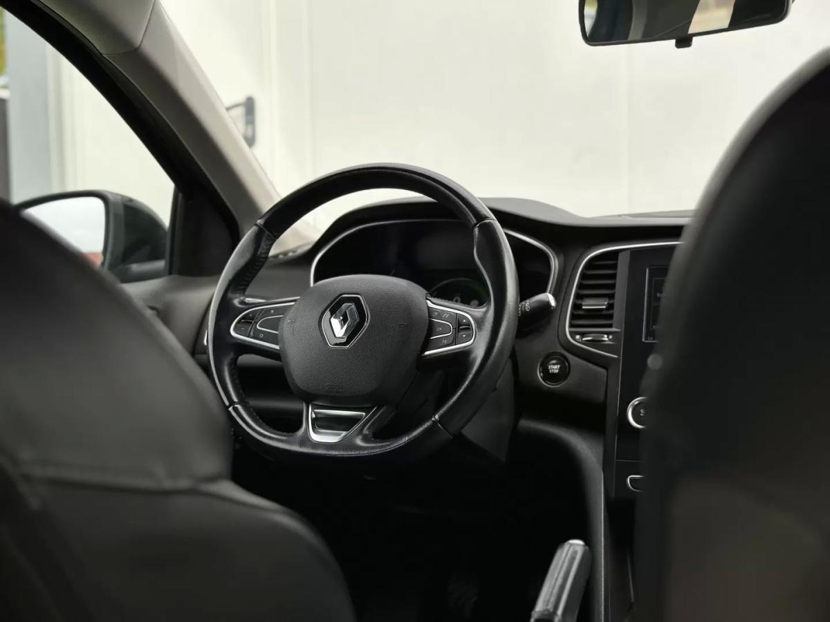 renault-megane-sport-tourer-2017-diesel-1461cc