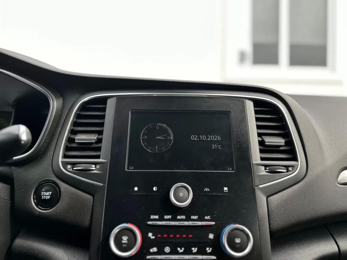 renault-megane-sport-tourer-2017-diesel-1461cc