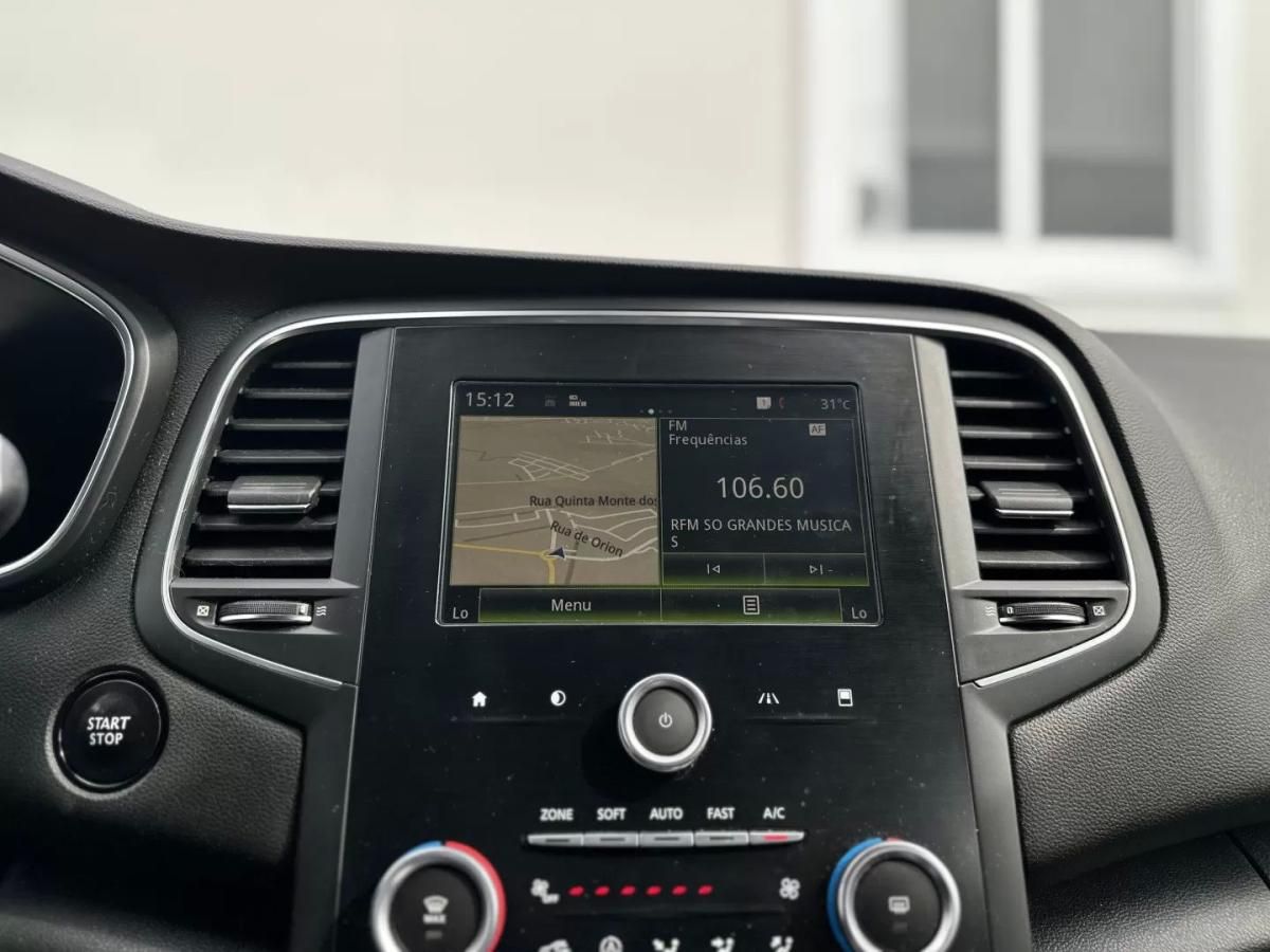 renault-megane-sport-tourer-2017-diesel-1461cc