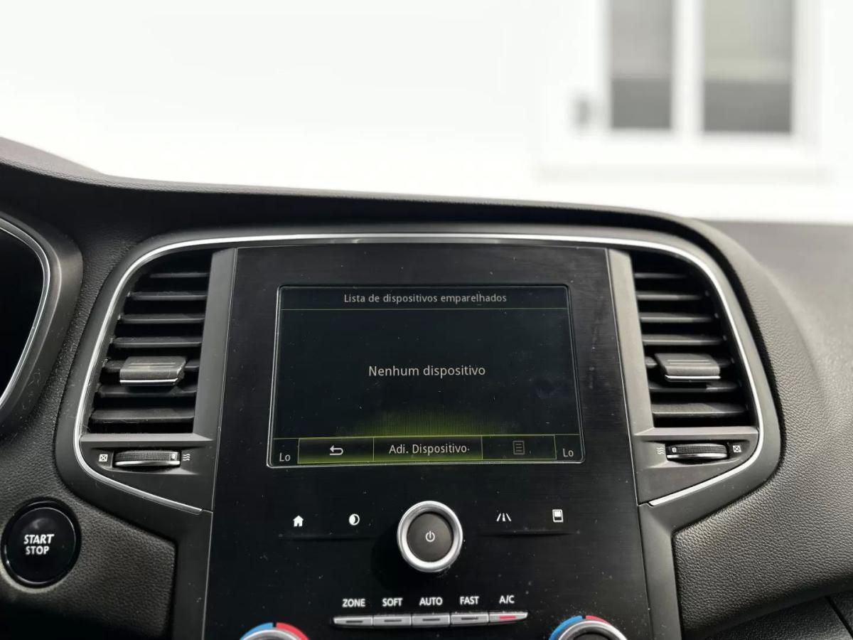 renault-megane-sport-tourer-2017-diesel-1461cc