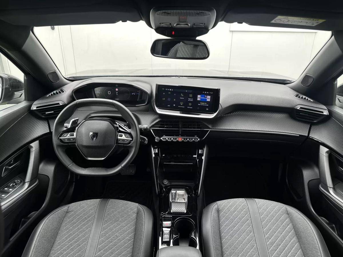 peugeot-2008-2024-gasolina-1199cc