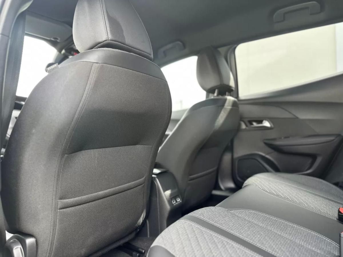 peugeot-2008-2024-gasolina-1199cc