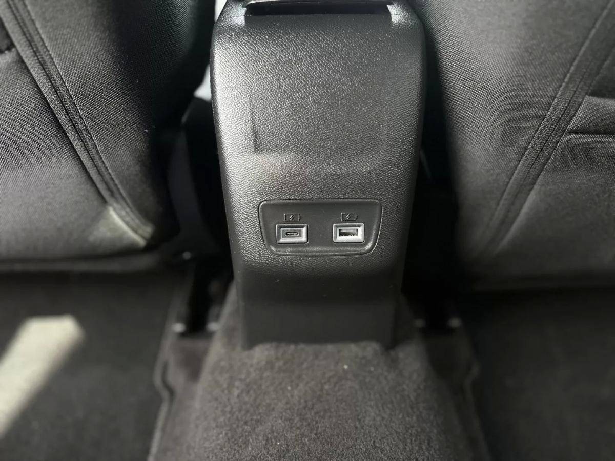 peugeot-2008-2024-gasolina-1199cc