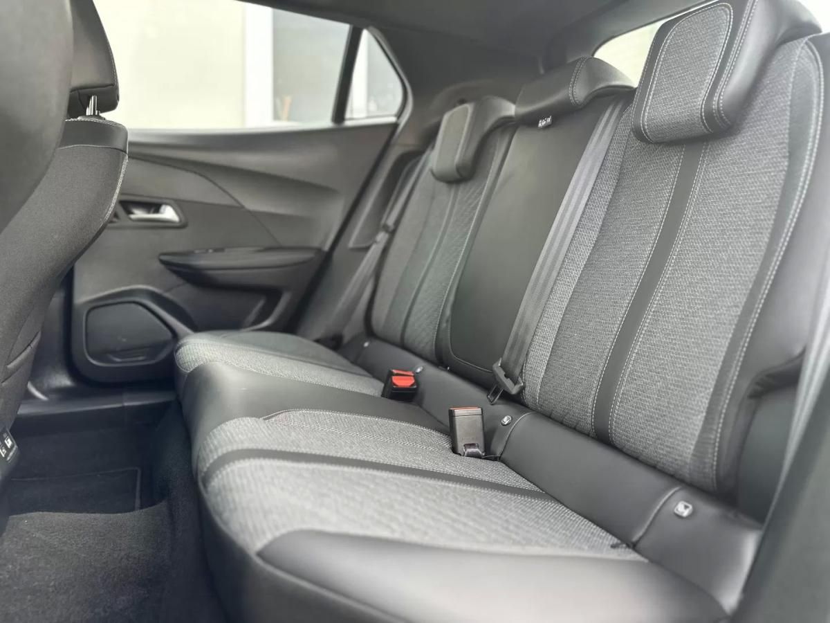 peugeot-2008-2024-gasolina-1199cc