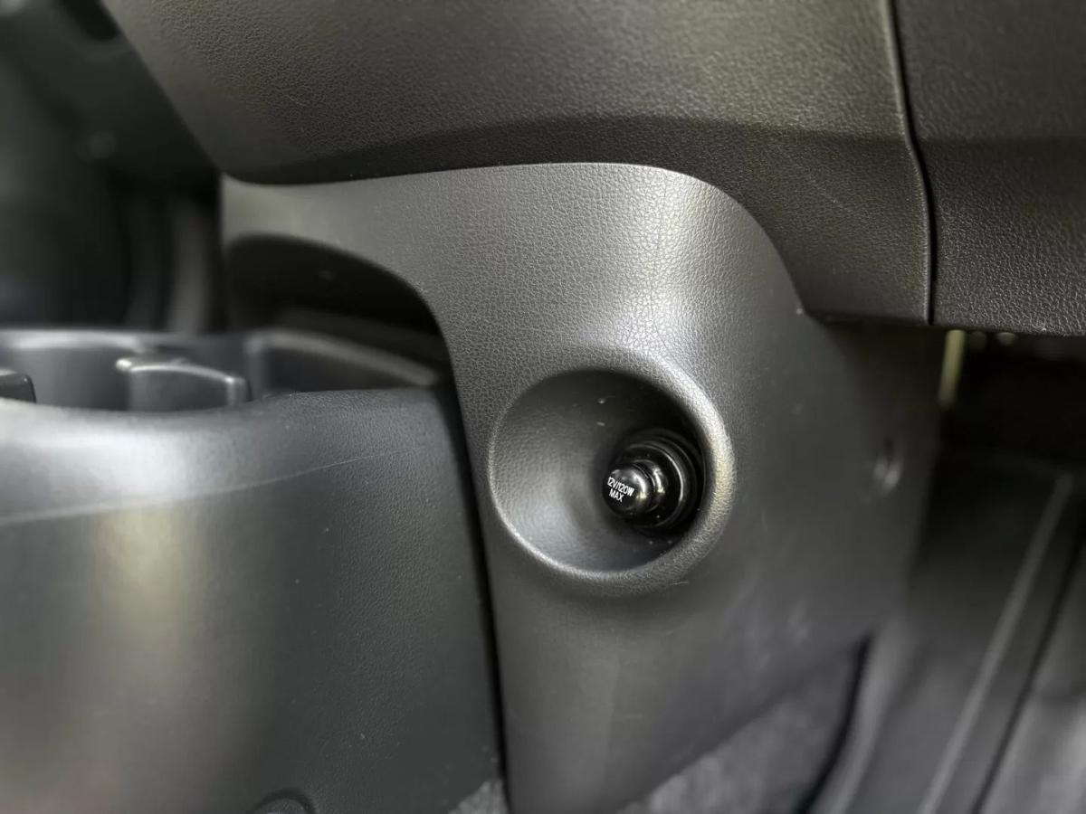 nissan-micra-2016-gasolina-1198cc