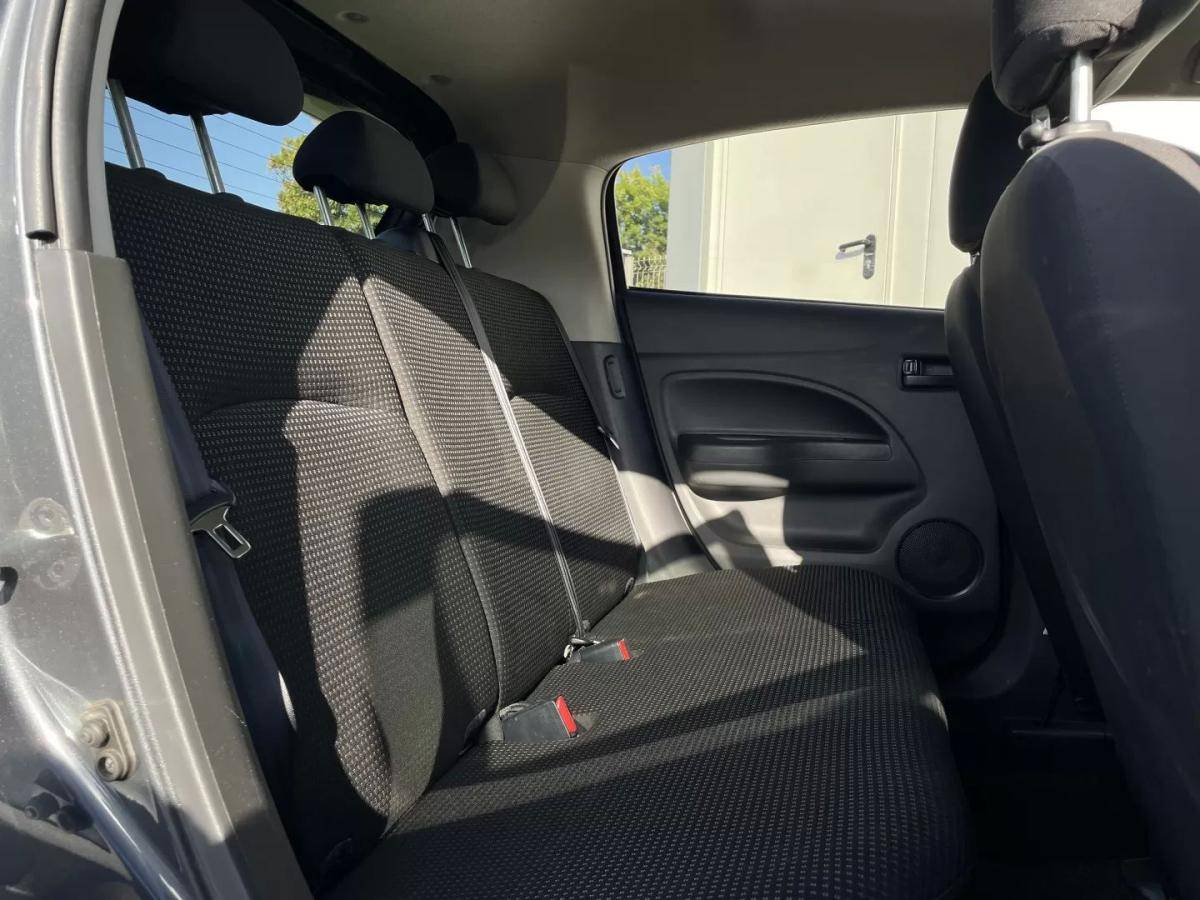 mitsubishi-space-star-2015-gasolina-1193cc
