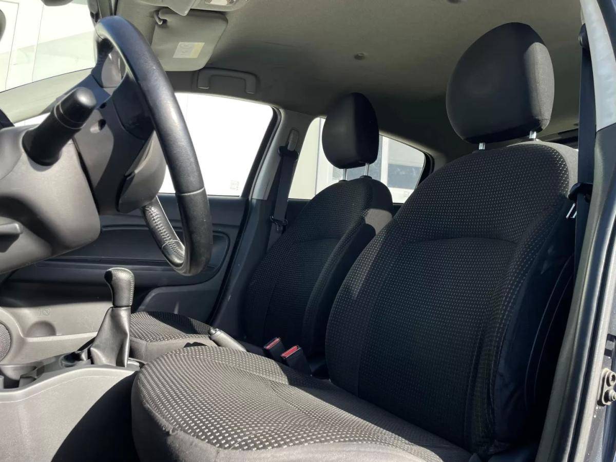 mitsubishi-space-star-2015-gasolina-1193cc
