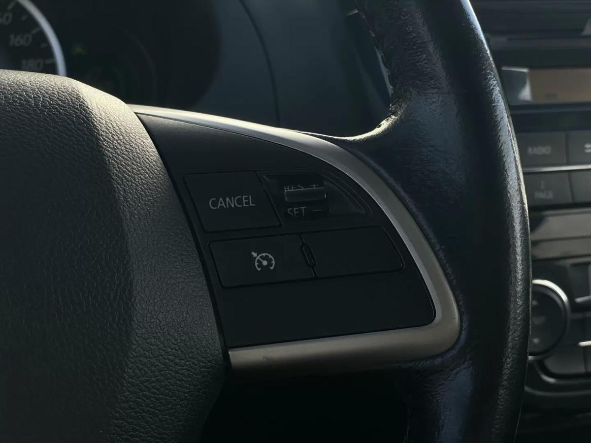 mitsubishi-space-star-2015-gasolina-1193cc