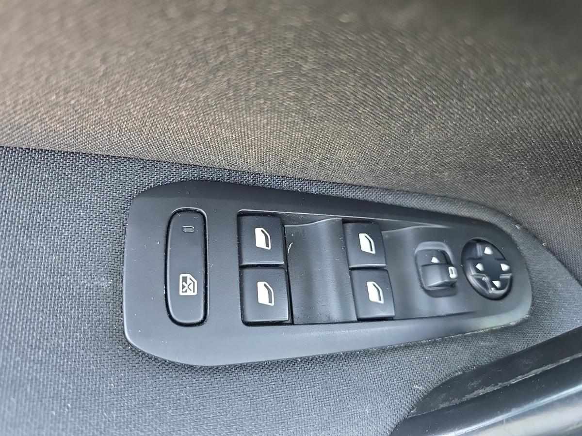 peugeot-308-sw-2020-diesel-1499cc