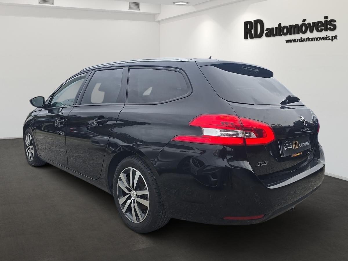 peugeot-308-sw-2018-diesel-1499cc