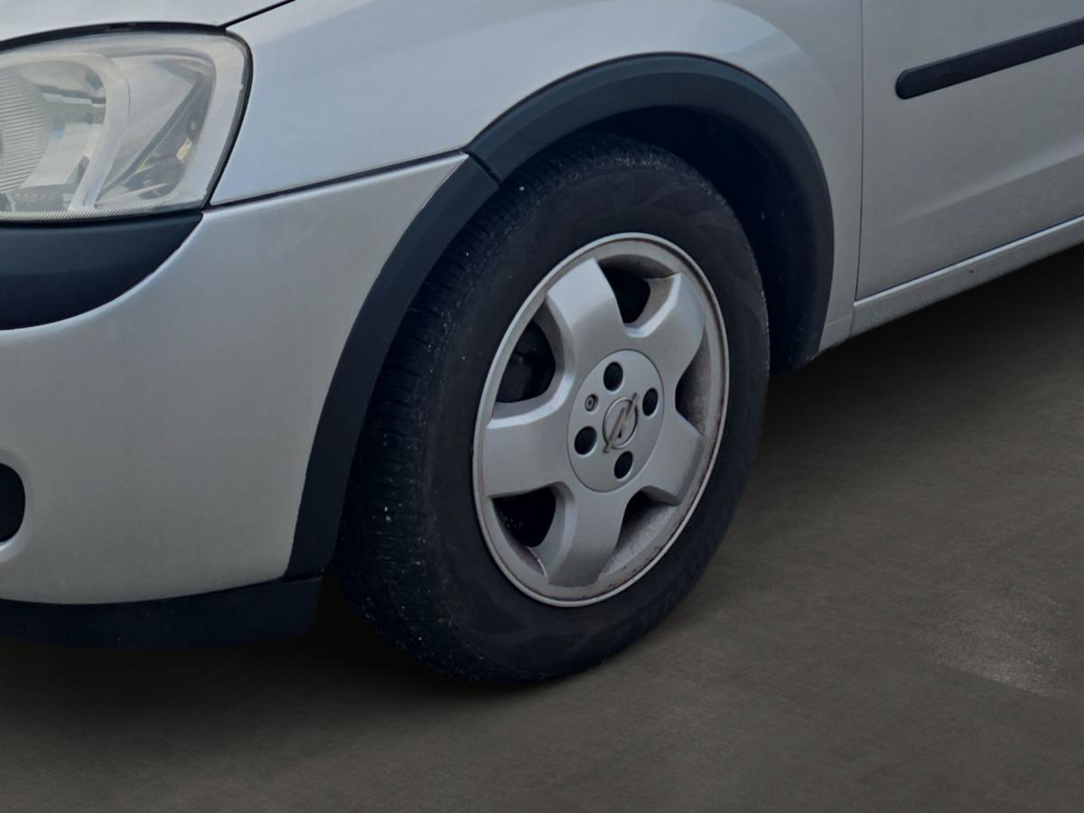 opel-corsa-2001-diesel-1686cc
