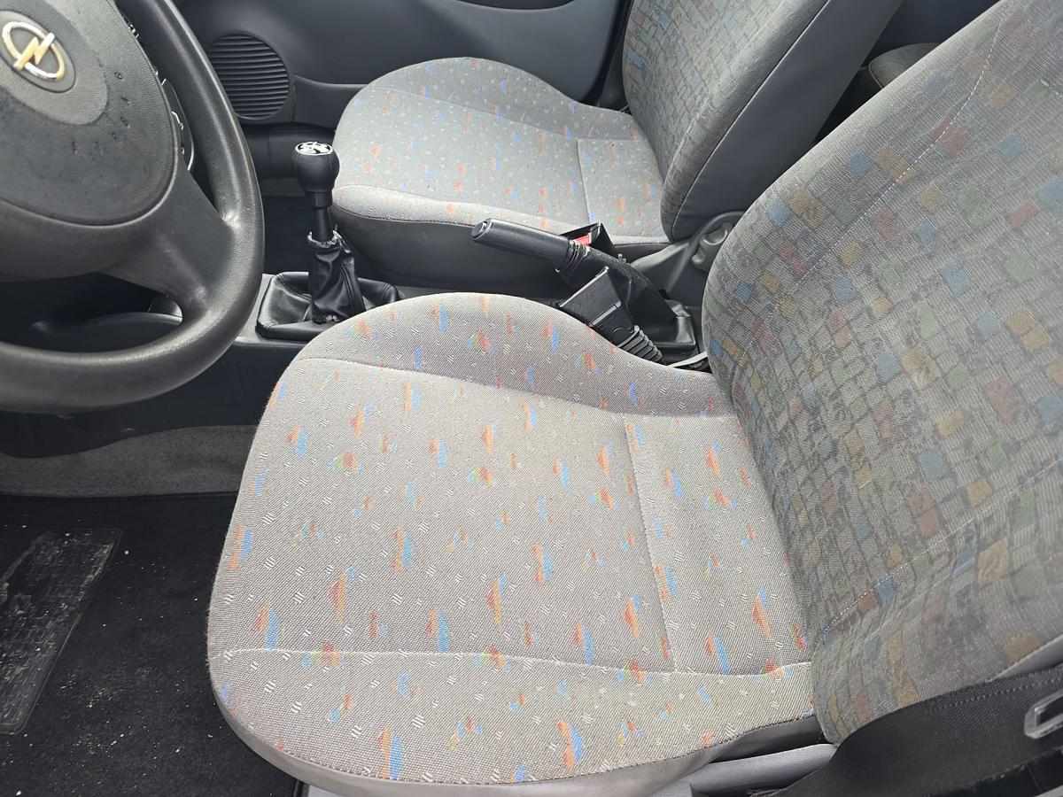 opel-corsa-2001-diesel-1686cc