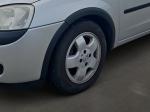 opel-corsa-2001-diesel-1686cc