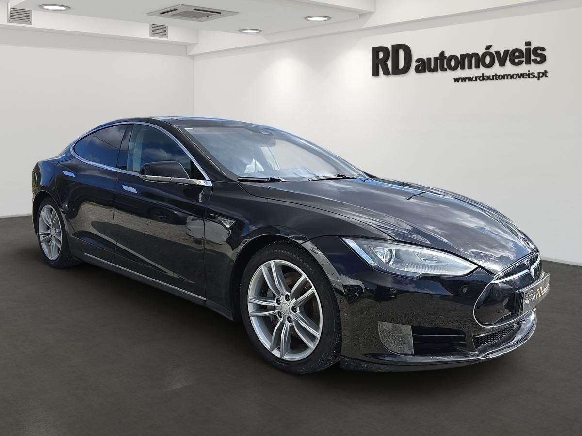 tesla-model-s-2015-eletrico-0cc