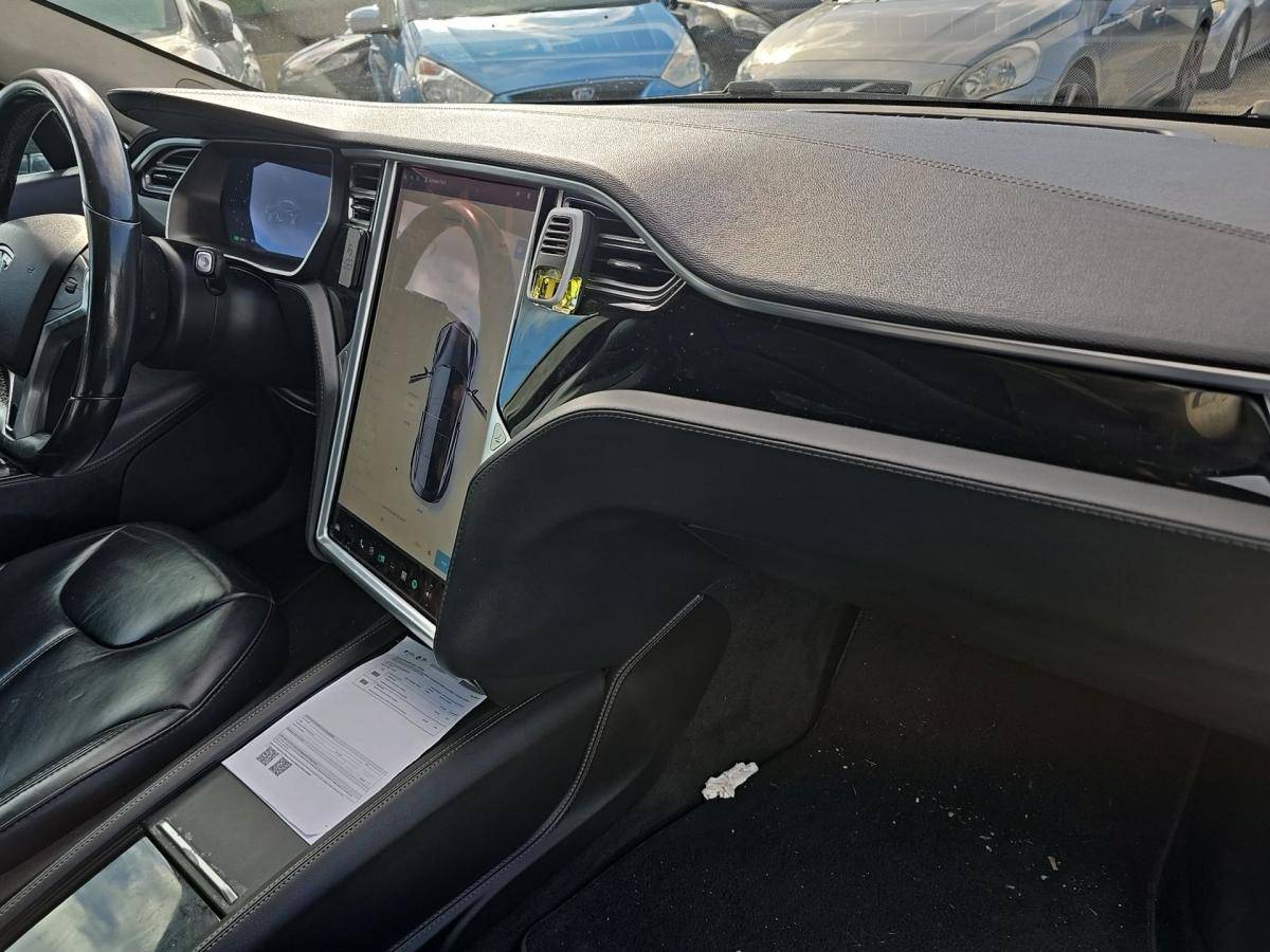 tesla-model-s-2015-eletrico-0cc