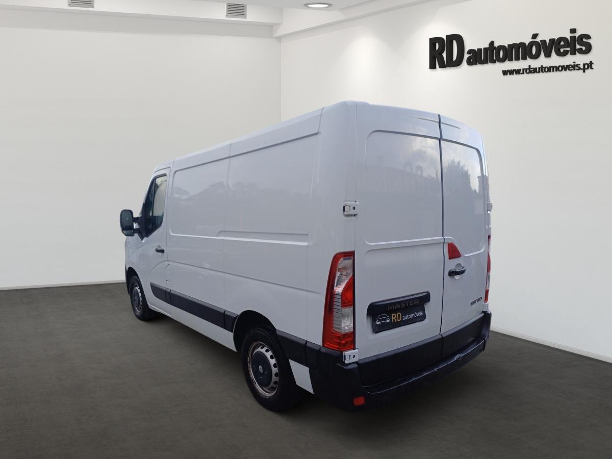 renault-master-2020-diesel-2298cc