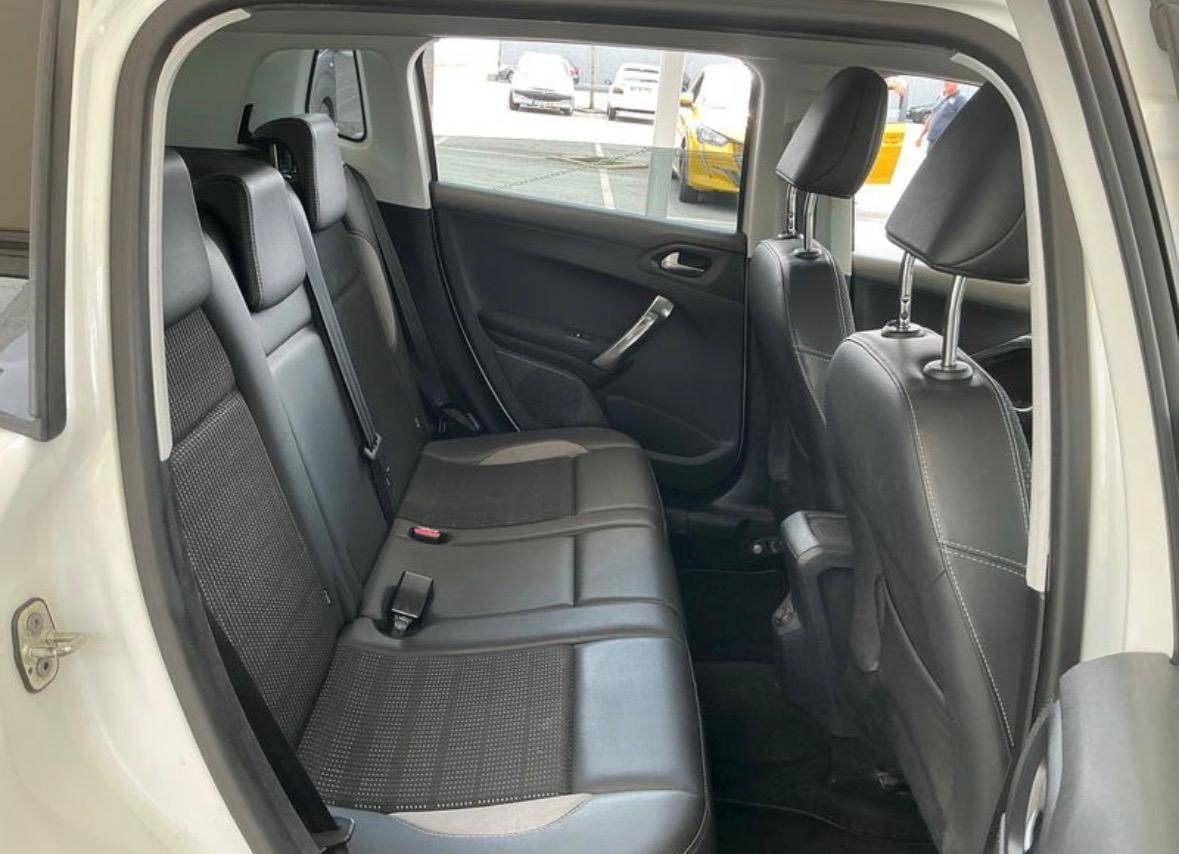 peugeot-2008-2015-diesel-1560cc