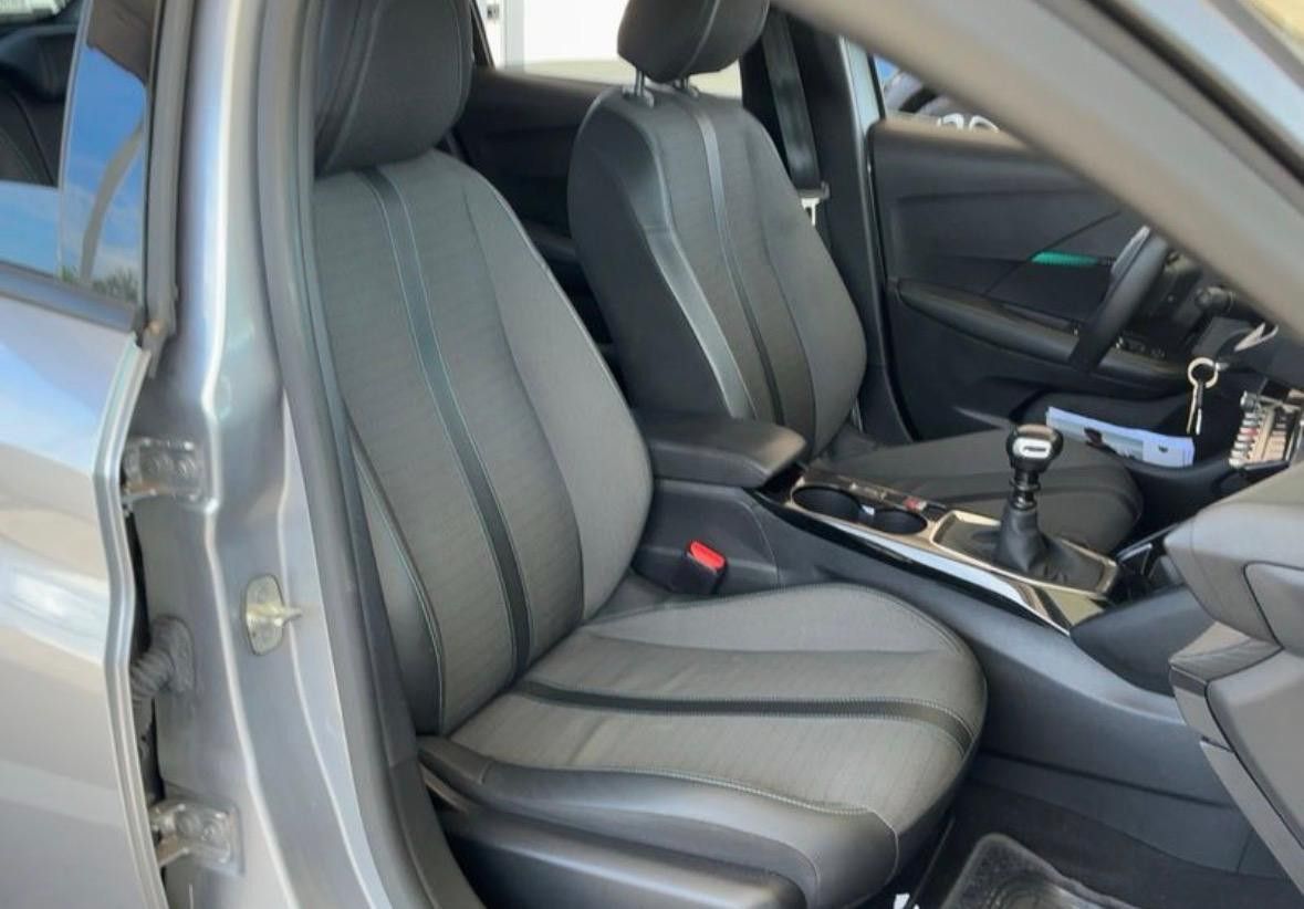 peugeot-208-2023-gasolina-1199cc