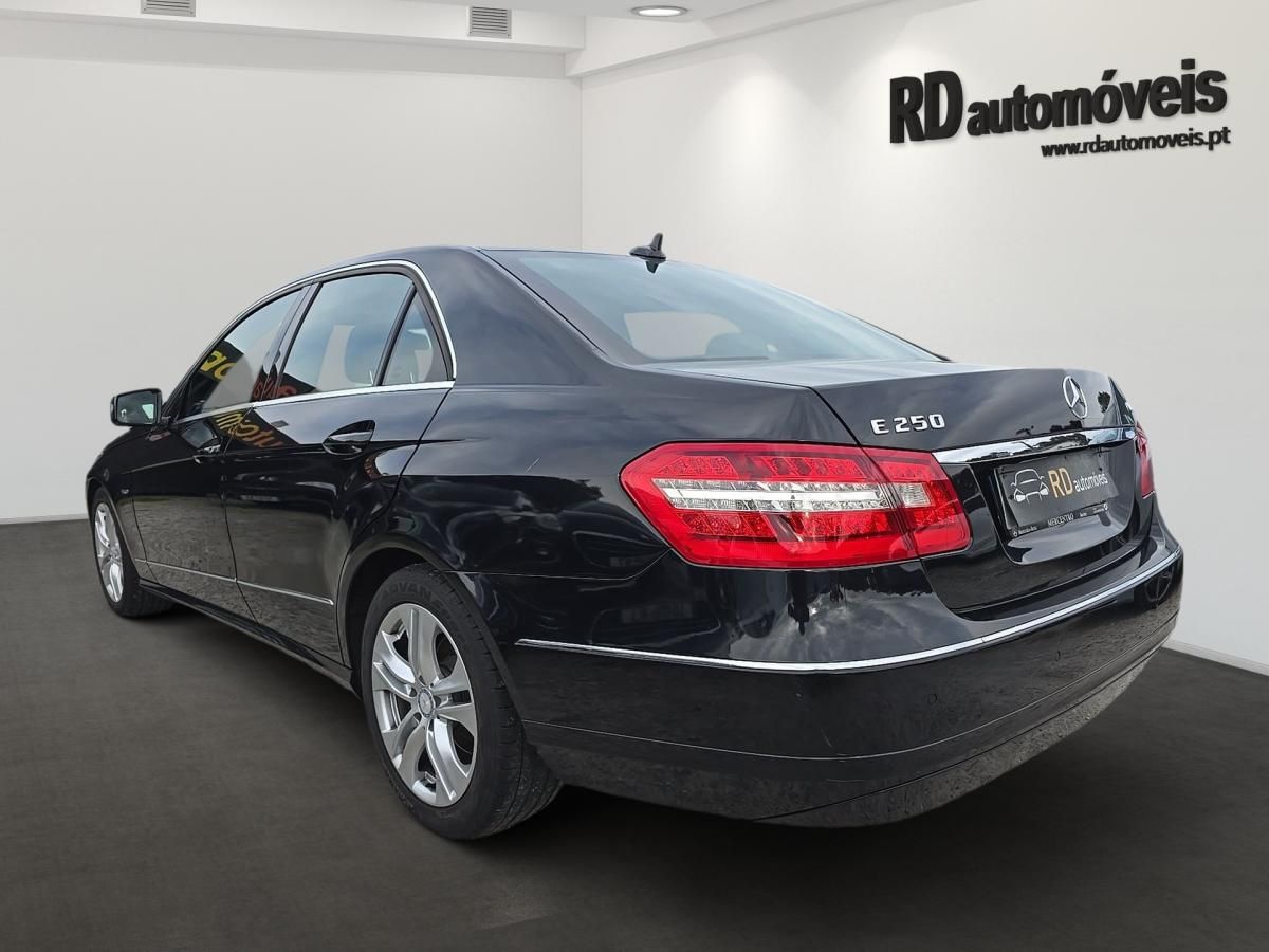 mercedes-benz-classe-e-2011-diesel-2143cc