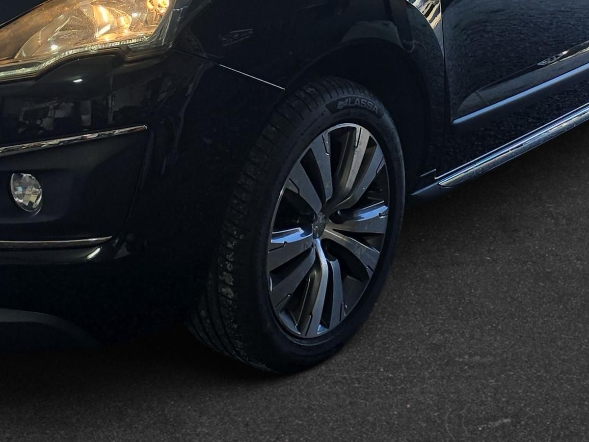 peugeot-3008-2015-diesel-1560cc