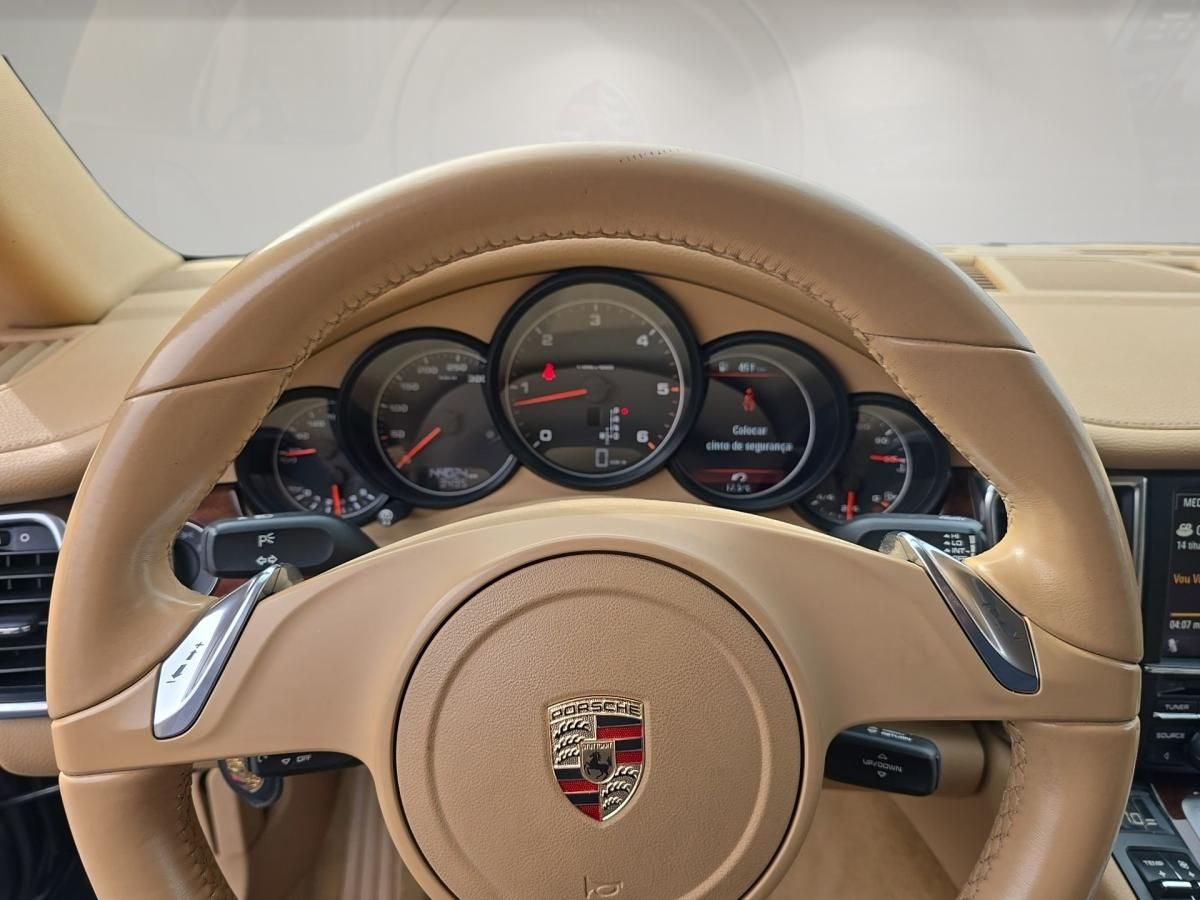 porsche-panamera-sport-turismo-2012-diesel-2967cc