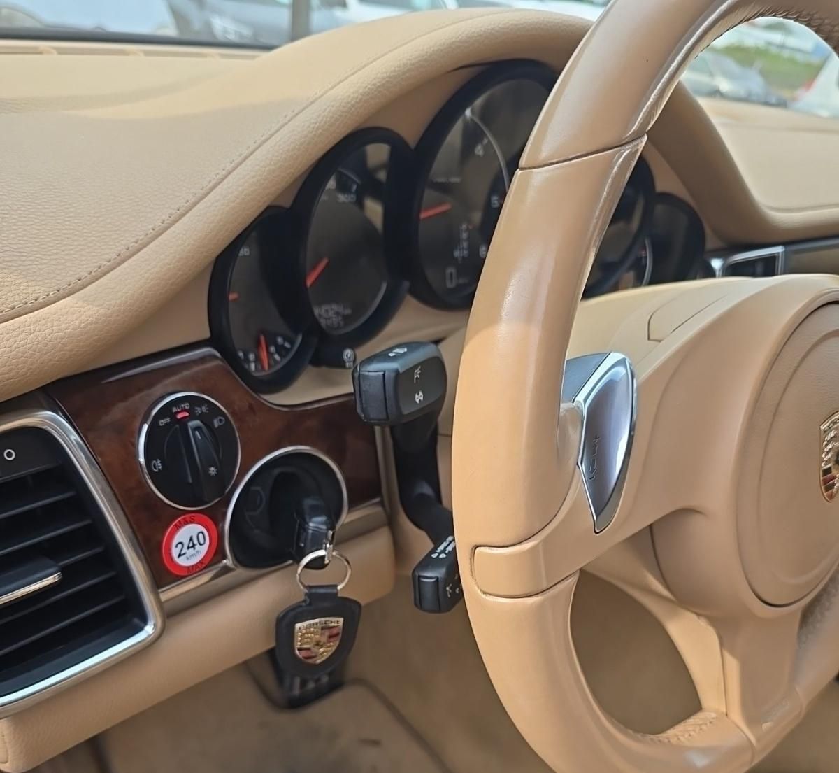 porsche-panamera-sport-turismo-2012-diesel-2967cc