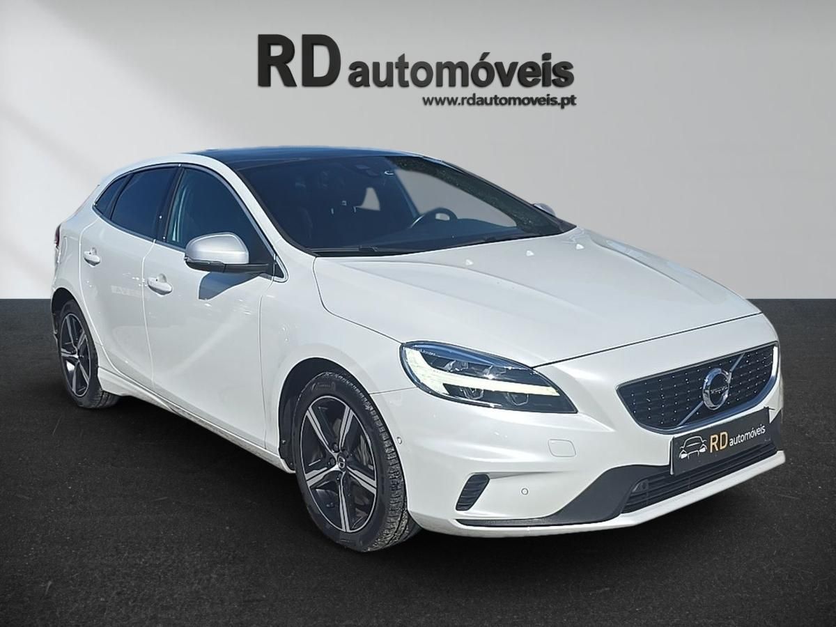 volvo-v40-2019-diesel-1969cc