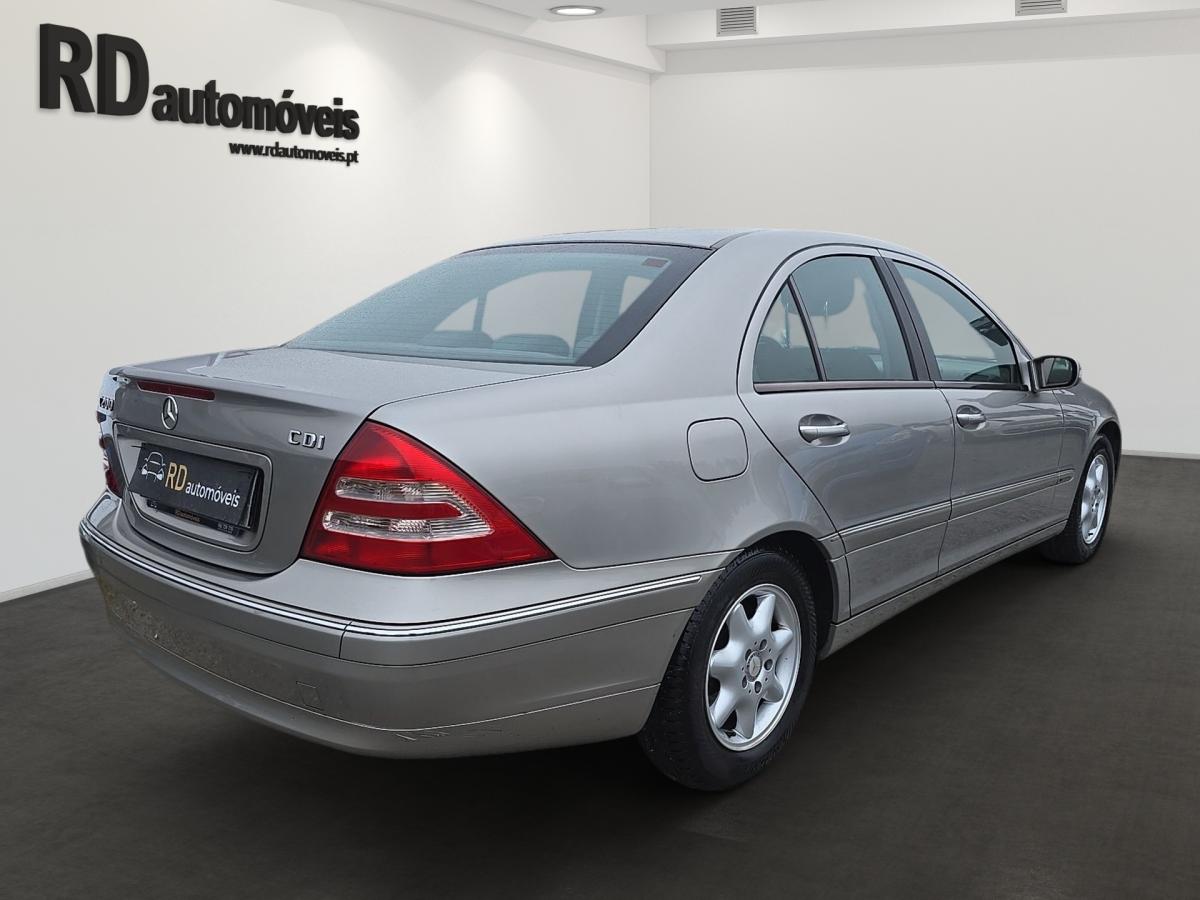 mercedes-benz-classe-c-2003-diesel-2148cc