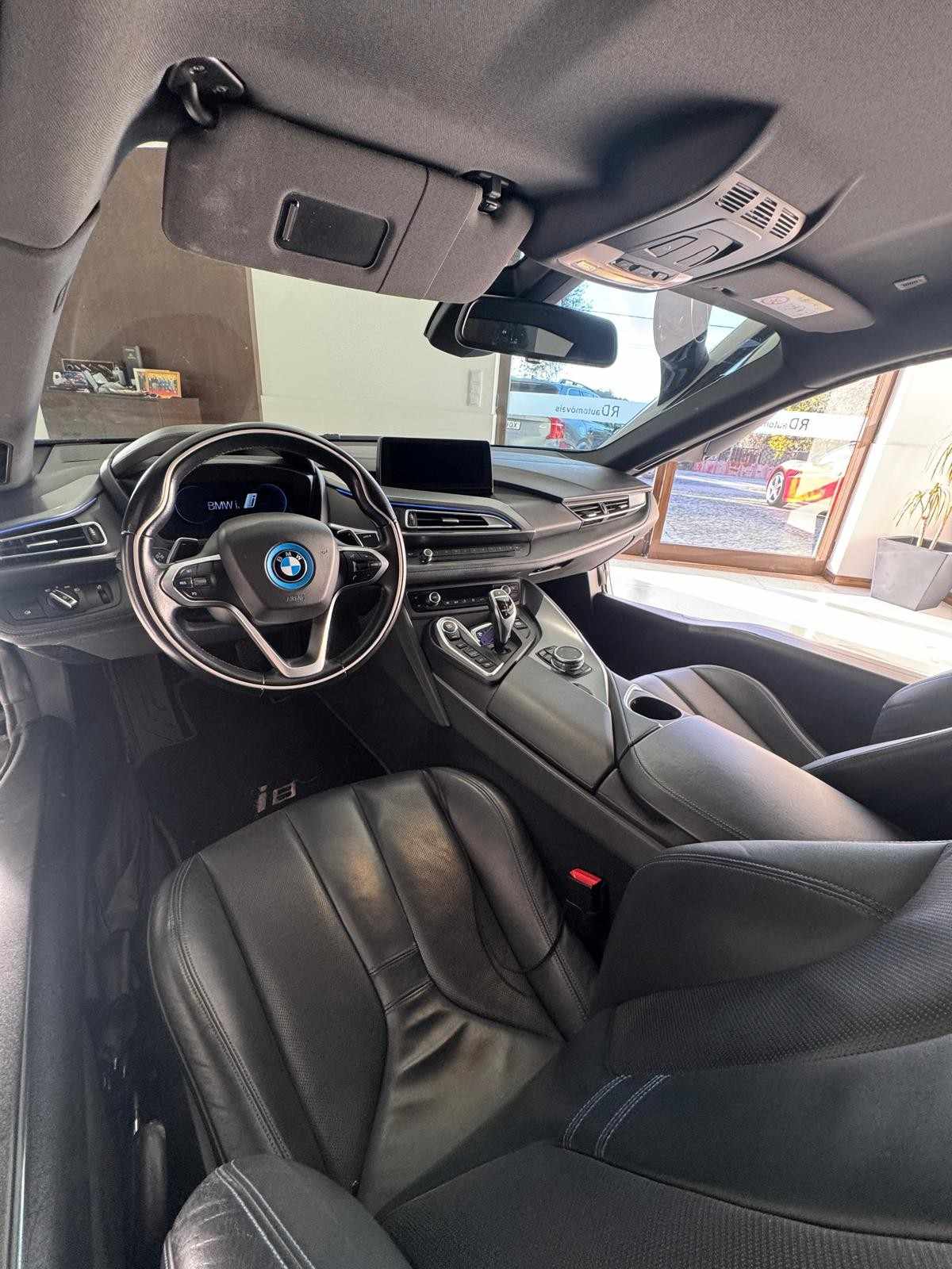 bmw-i8-2016-hibrido-a-gasolina-1499cc