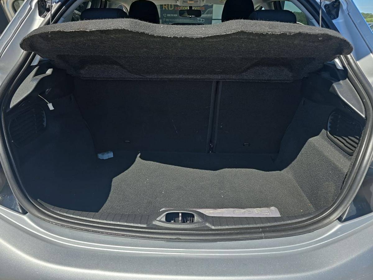 peugeot-208-2016-diesel-1560cc